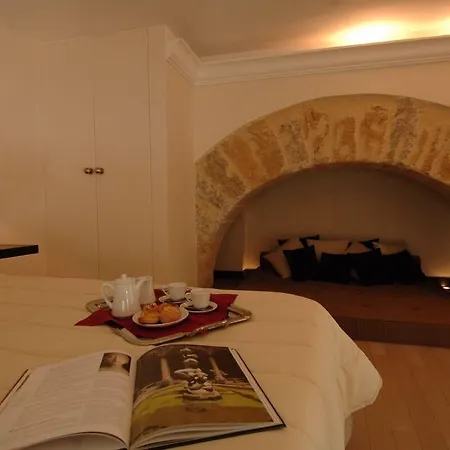 Hotel Ucciardhome 4*