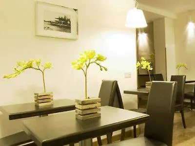 Ucciardhome מלון 4*