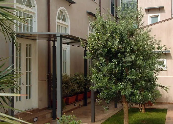 Ucciardhome 4*