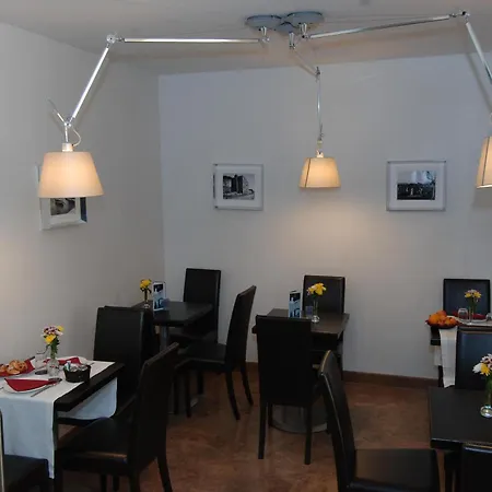Hotel Ucciardhome 4*