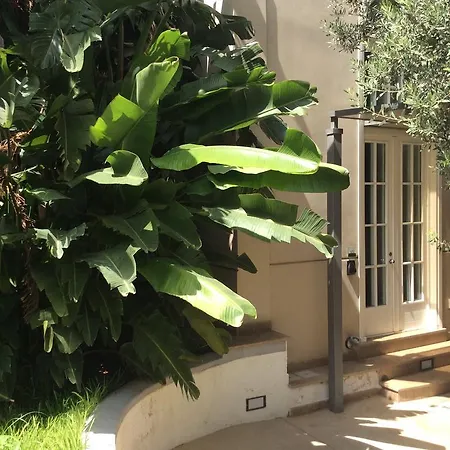 מלון Ucciardhome