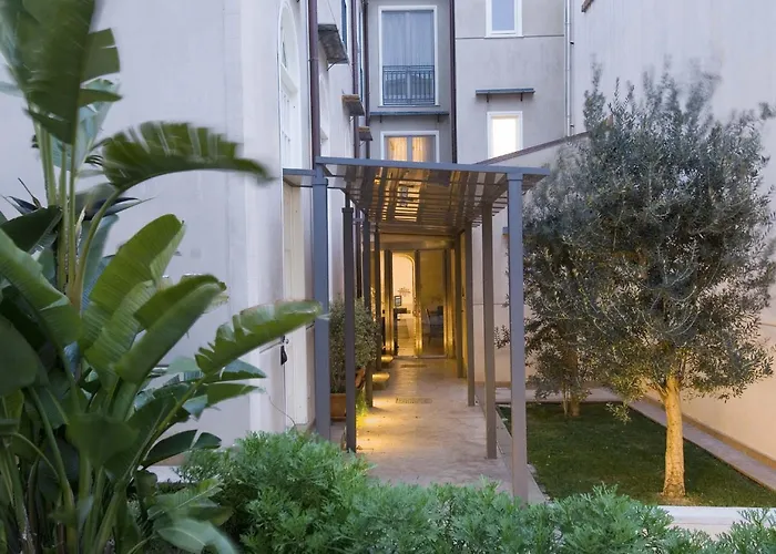 Hotel Ucciardhome