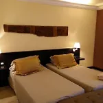 Ucciardhome Hotel