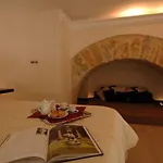 Ucciardhome Hotel 4*
