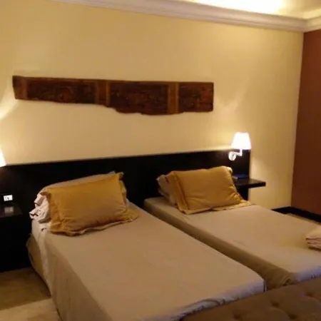 Ucciardhome Hotel