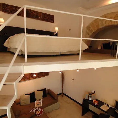 Hotel Ucciardhome