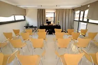 乌夏尔多梅酒店